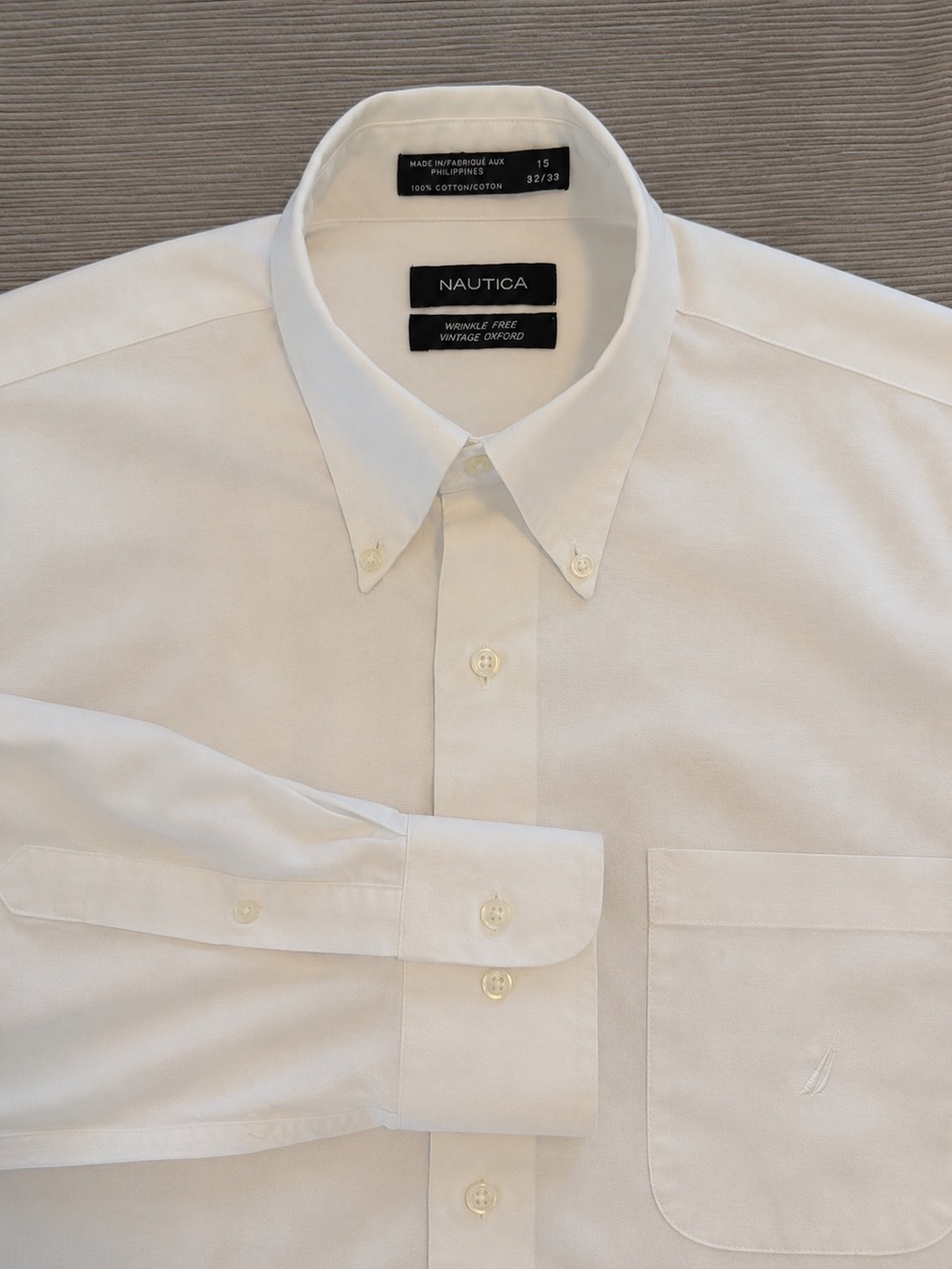 Nautica Wrinkle Free Vintage Oxford Dress Shirt – Men’s 15 / 32-33  100% Cotton